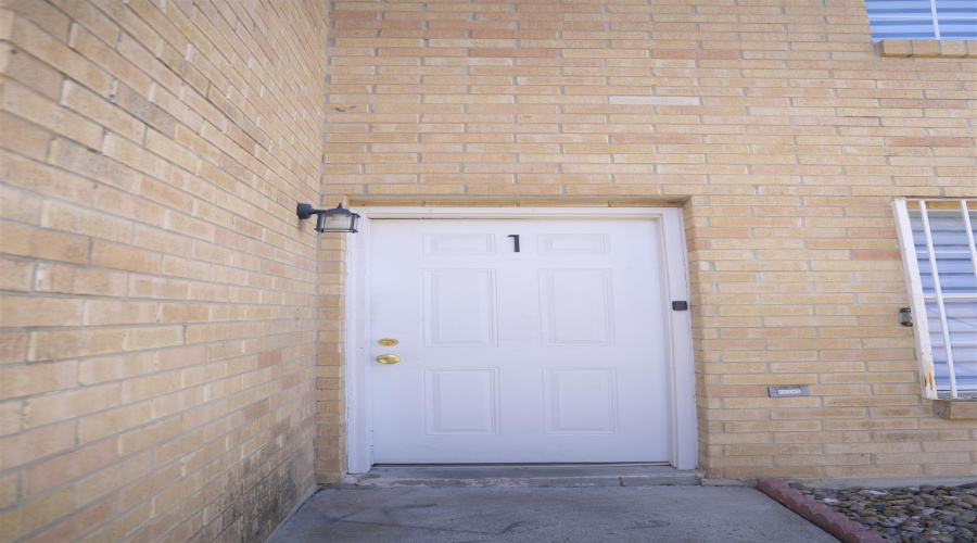 311 Soria Dr, Laredo, Texas 78046, 3 Bedrooms Bedrooms, 4 Rooms Rooms,2 BathroomsBathrooms,Residential,For Rent,311 Soria Dr,20255487