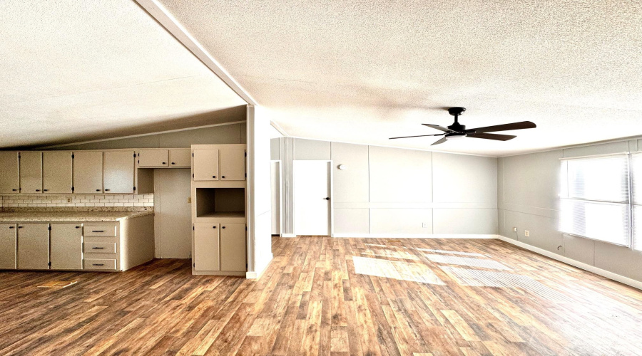 4412 Los Martinez Dr, LAREDO, Texas 78041, 3 Bedrooms Bedrooms, 5 Rooms Rooms,2 BathroomsBathrooms,Residential,For Rent,4412 Los Martinez Dr,20255489