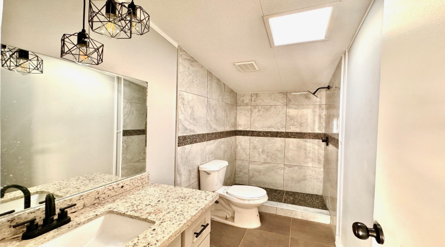 4412 Los Martinez Dr, LAREDO, Texas 78041, 3 Bedrooms Bedrooms, 5 Rooms Rooms,2 BathroomsBathrooms,Residential,For Rent,4412 Los Martinez Dr,20255489