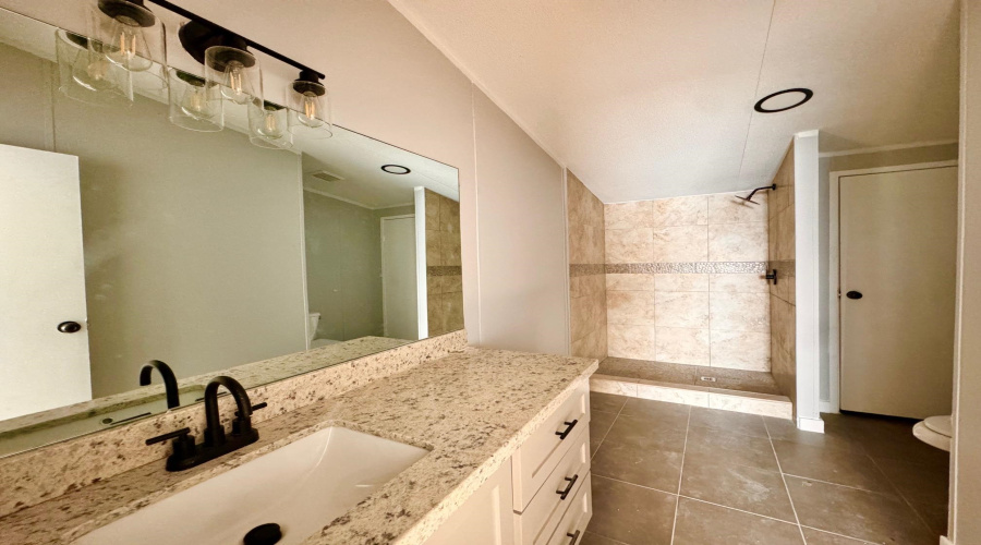 4412 Los Martinez Dr, LAREDO, Texas 78041, 3 Bedrooms Bedrooms, 5 Rooms Rooms,2 BathroomsBathrooms,Residential,For Rent,4412 Los Martinez Dr,20255489