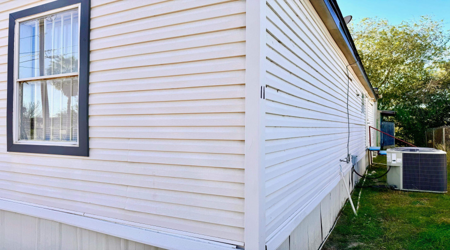 4412 Los Martinez Dr, LAREDO, Texas 78041, 3 Bedrooms Bedrooms, 5 Rooms Rooms,2 BathroomsBathrooms,Residential,For Rent,4412 Los Martinez Dr,20255489