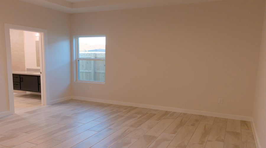 5926 Heather Loop, Laredo, Texas 78043, 3 Bedrooms Bedrooms, 6 Rooms Rooms,2 BathroomsBathrooms,Residential,For Sale,5926 Heather Loop,20255491