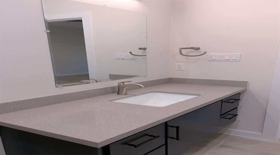 5926 Heather Loop, Laredo, Texas 78043, 3 Bedrooms Bedrooms, 6 Rooms Rooms,2 BathroomsBathrooms,Residential,For Sale,5926 Heather Loop,20255491