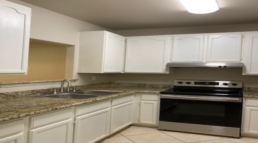 1000 Ranchway Dr, LAREDO, Texas 78045, 3 Bedrooms Bedrooms, 7 Rooms Rooms,3 BathroomsBathrooms,Residential,For Rent,1000 Ranchway Dr,20255494