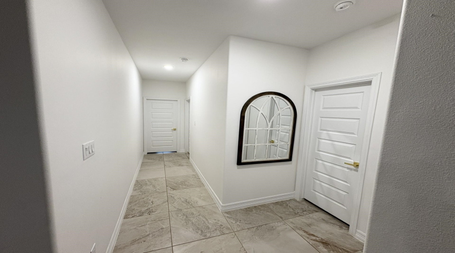 1508 Hebilla Ln., Laredo, Texas 78046-2243, 4 Bedrooms Bedrooms, 6 Rooms Rooms,2 BathroomsBathrooms,Residential,For Rent,1508 Hebilla Ln.,20255496