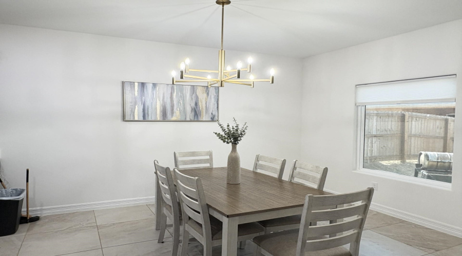 1508 Hebilla Ln., Laredo, Texas 78046-2243, 4 Bedrooms Bedrooms, 6 Rooms Rooms,2 BathroomsBathrooms,Residential,For Rent,1508 Hebilla Ln.,20255496