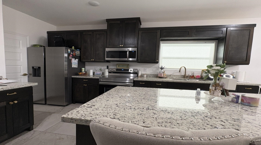 1508 Hebilla Ln., Laredo, Texas 78046-2243, 4 Bedrooms Bedrooms, 6 Rooms Rooms,2 BathroomsBathrooms,Residential,For Rent,1508 Hebilla Ln.,20255496