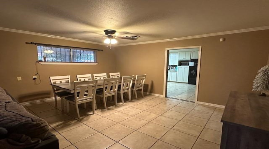 1702 Cortez St, Laredo, Texas 78043, 3 Bedrooms Bedrooms, 5 Rooms Rooms,2 BathroomsBathrooms,Residential,For Rent,1702 Cortez St,20255497