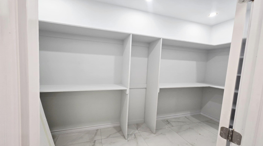 5062 Luna Grande Lp., Laredo, Texas 78046, 3 Bedrooms Bedrooms, 5 Rooms Rooms,2 BathroomsBathrooms,Residential,For Sale,5062 Luna Grande Lp.,20255498