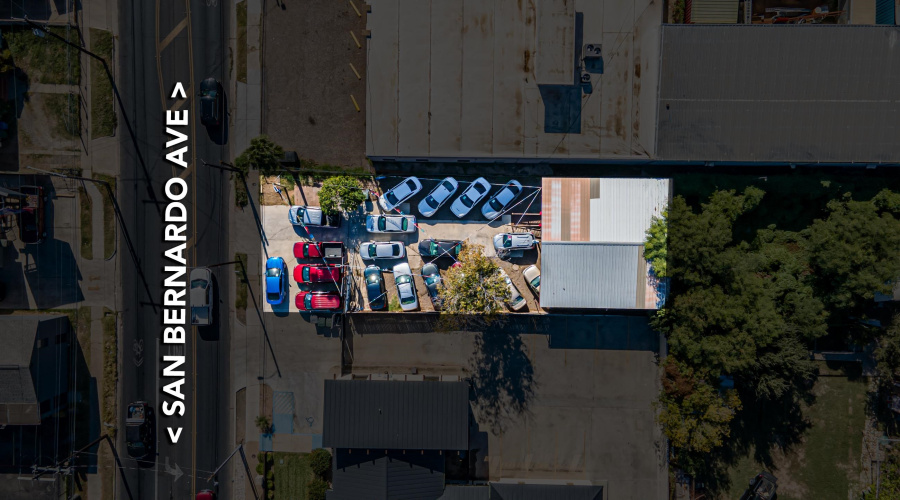 2608 San Bernardo, LAREDO, Texas 78040, 1 Room Rooms,1 BathroomBathrooms,Commercial retail/office,For Sale,2608 San Bernardo,20255506