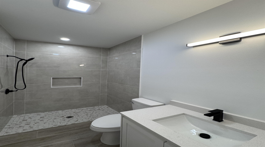 5608 Moses Lp., Laredo, Texas 78046, 3 Bedrooms Bedrooms, 5 Rooms Rooms,2 BathroomsBathrooms,Residential,For Sale,5608 Moses Lp.,20255505