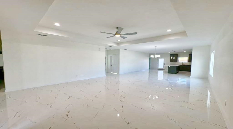 2406 Durazno Ct., LAREDO, Texas 78046-0000, 3 Bedrooms Bedrooms, 5 Rooms Rooms,2 BathroomsBathrooms,Residential,For Sale,2406 Durazno Ct.,20255507