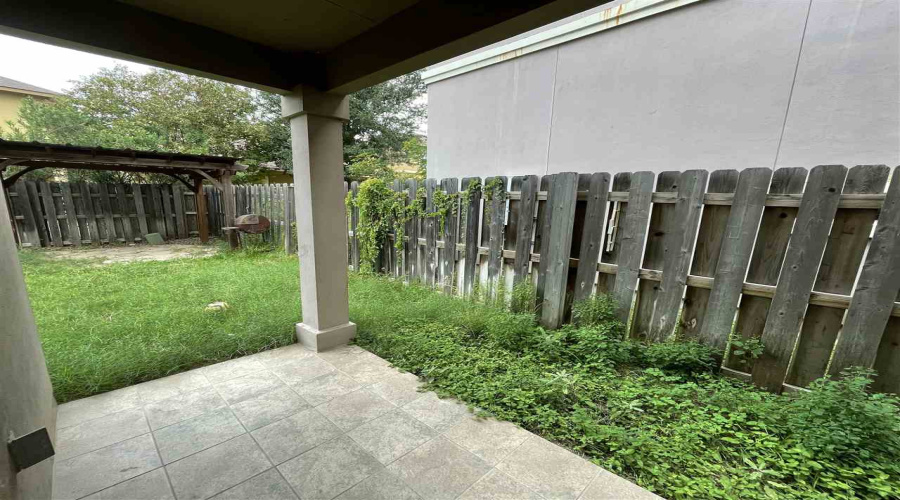 9813 Sandhill Dr, Laredo, Texas 78045, 3 Bedrooms Bedrooms, 5 Rooms Rooms,2 BathroomsBathrooms,Residential,For Rent,9813 Sandhill Dr,20255509