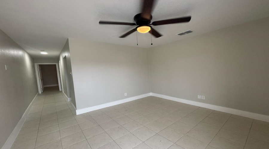 1303 Philadelphia St, Laredo, Texas 78041, 1 Bedroom Bedrooms, 2 Rooms Rooms,1 BathroomBathrooms,Residential,For Rent,1303 Philadelphia St,20255510