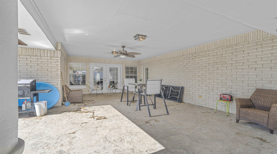 3111 Persimmon Ct, Laredo, Texas 78045, 3 Bedrooms Bedrooms, 6 Rooms Rooms,2 BathroomsBathrooms,Residential,For Sale,3111 Persimmon Ct,20255512