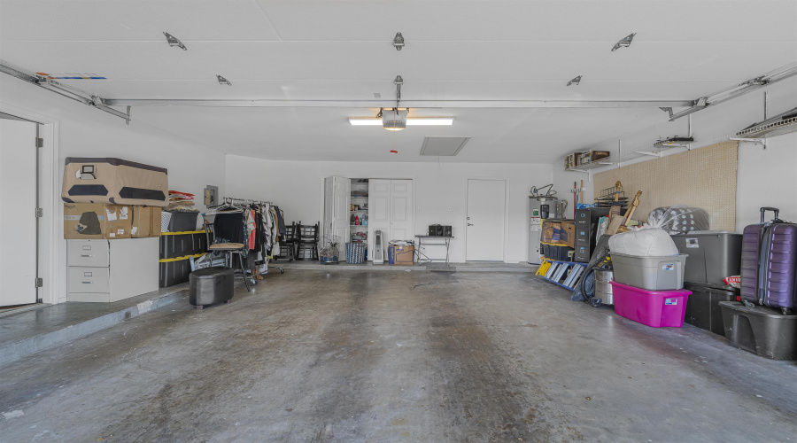 3111 Persimmon Ct, Laredo, Texas 78045, 3 Bedrooms Bedrooms, 6 Rooms Rooms,2 BathroomsBathrooms,Residential,For Sale,3111 Persimmon Ct,20255512