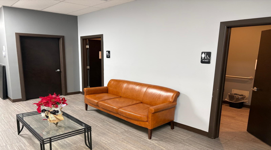 6999 McPherson Rd, laredo, Texas 78041, 51 Rooms Rooms,2 BathroomsBathrooms,Commercial retail/office,For Rent,6999 McPherson Rd,20255513