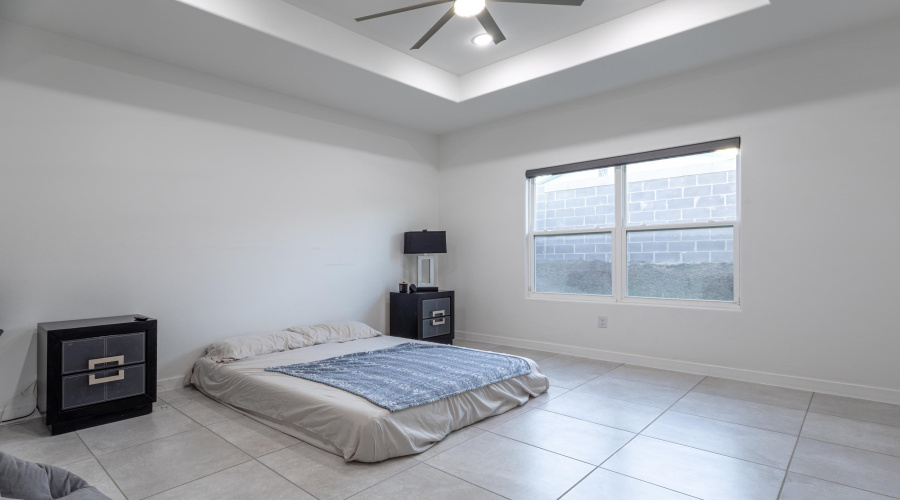 621 Journey Loop, Laredo, Texas 78045, 3 Bedrooms Bedrooms, 5 Rooms Rooms,2 BathroomsBathrooms,Residential,For Sale,621 Journey Loop,20255525