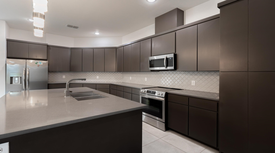 621 Journey Loop, Laredo, Texas 78045, 3 Bedrooms Bedrooms, 5 Rooms Rooms,2 BathroomsBathrooms,Residential,For Sale,621 Journey Loop,20255525