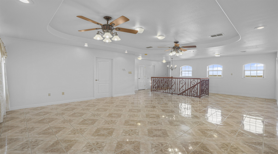 245 Lake Powell Dr, Laredo, Texas 78045, 6 Bedrooms Bedrooms, 9 Rooms Rooms,4 BathroomsBathrooms,Residential,For Sale,245 Lake Powell Dr,20255531