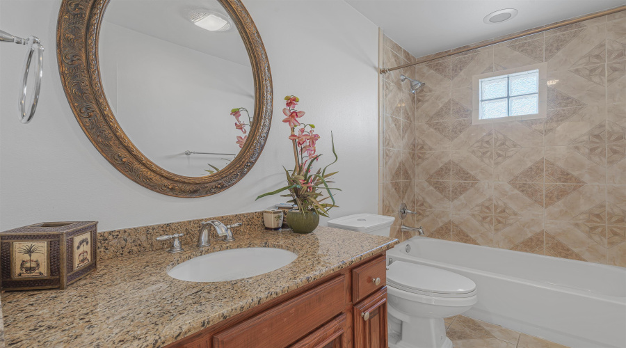 245 Lake Powell Dr, Laredo, Texas 78045, 6 Bedrooms Bedrooms, 9 Rooms Rooms,4 BathroomsBathrooms,Residential,For Sale,245 Lake Powell Dr,20255531