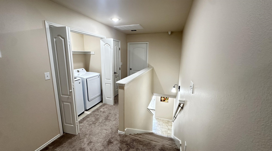 5609 Montevista Dr., Laredo, Texas 78041, 3 Bedrooms Bedrooms, 4 Rooms Rooms,2 BathroomsBathrooms,Residential,For Sale,5609 Montevista Dr.,20255534