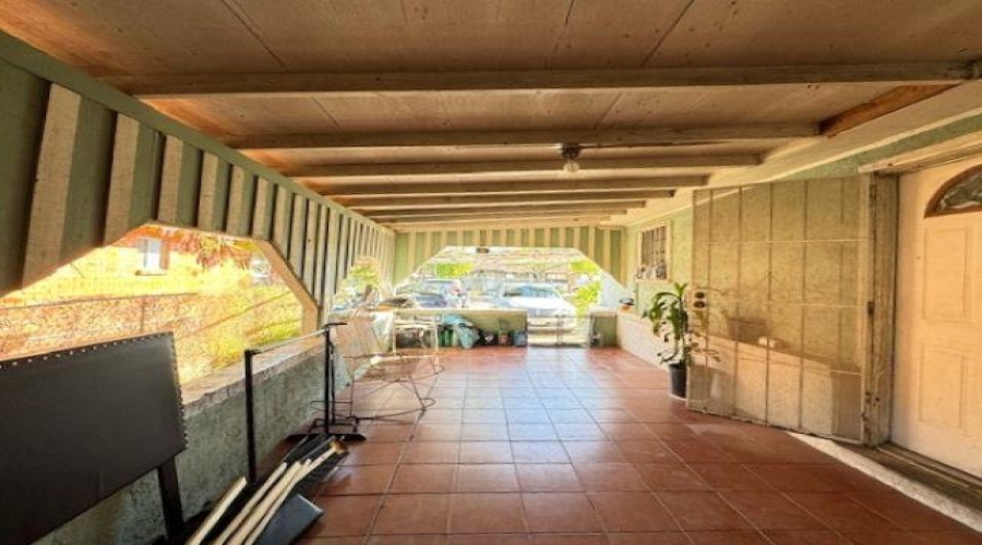 3006 Garfield St, Laredo, Texas 78043, 3 Bedrooms Bedrooms, 5 Rooms Rooms,2 BathroomsBathrooms,Residential,For Sale,3006 Garfield St,20255535