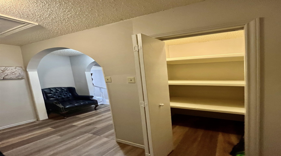 1410 Rosewood Dr, Laredo, Texas 78041, 1 Bedroom Bedrooms, 1 Room Rooms,1 BathroomBathrooms,Residential,For Rent,1410 Rosewood Dr,20255537