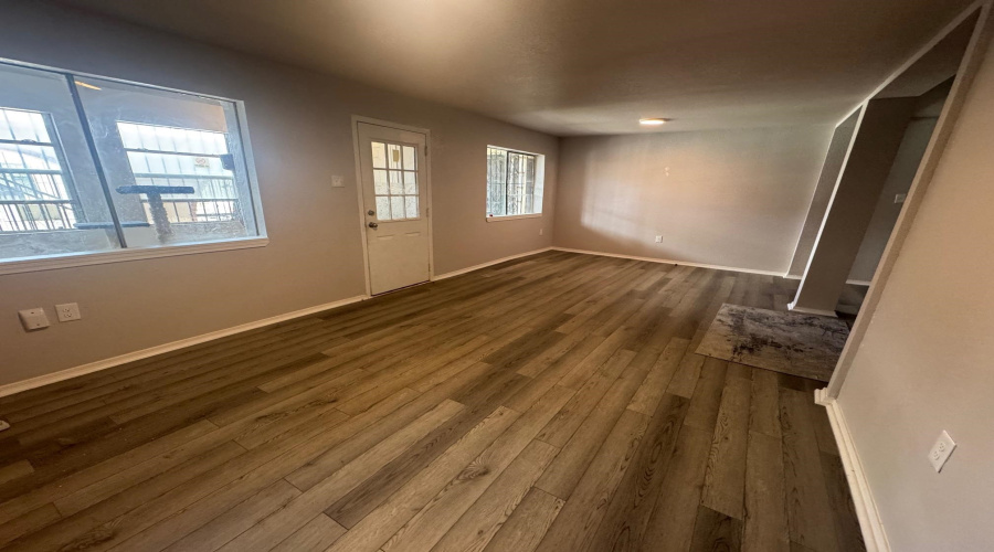 520 Hidalgo St, Laredo, Texas 78040, 1 Bedroom Bedrooms, 1 Room Rooms,1 BathroomBathrooms,Residential,For Rent,520 Hidalgo St,20252757