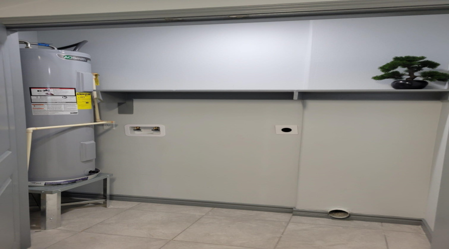 2103 Napoleon St, Laredo, Texas 78043, 2 Bedrooms Bedrooms, 3 Rooms Rooms,1 BathroomBathrooms,Residential,For Sale,2103 Napoleon St,20255549