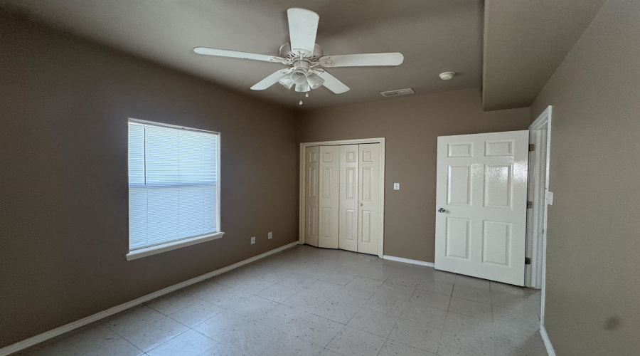 4502 Llano Rd, Laredo, Texas 78046, 2 Bedrooms Bedrooms, 4 Rooms Rooms,1 BathroomBathrooms,Residential,For Rent,4502 Llano Rd,20255555