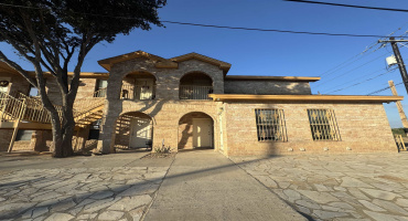 4502 Llano Rd, Laredo, Texas 78046, 2 Bedrooms Bedrooms, 4 Rooms Rooms,1 BathroomBathrooms,Residential,For Rent,4502 Llano Rd,20255555