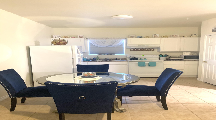 391 Riverside Dr, Eagle Pass, Texas 78852, 2 Bedrooms Bedrooms, 4 Rooms Rooms,2 BathroomsBathrooms,Residential,For Sale,391 Riverside Dr,20254771