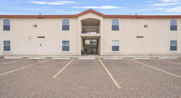 5410 Marcella Ave, Laredo, Texas 78041, 2 Bedrooms Bedrooms, 4 Rooms Rooms,2 BathroomsBathrooms,Residential,For Rent,5410 Marcella Ave,20255558