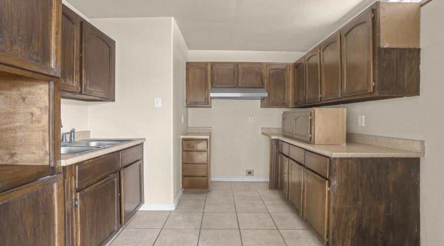 5410 Marcella Ave, Laredo, Texas 78041, 2 Bedrooms Bedrooms, 4 Rooms Rooms,2 BathroomsBathrooms,Residential,For Rent,5410 Marcella Ave,20255558