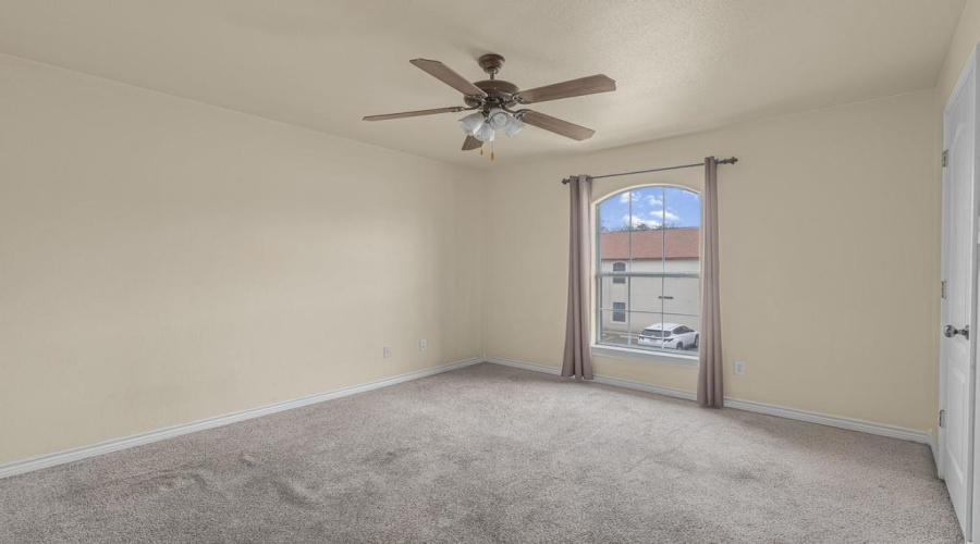 5410 Marcella Ave, Laredo, Texas 78041, 2 Bedrooms Bedrooms, 4 Rooms Rooms,2 BathroomsBathrooms,Residential,For Rent,5410 Marcella Ave,20255558