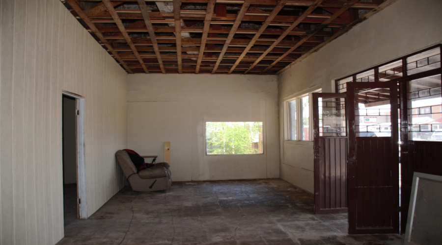 2519 San Bernardo Ave, LAREDO, Texas 78040, 1 Room Rooms,1 BathroomBathrooms,Commercial retail/office,For Rent,2519 San Bernardo Ave,20255559