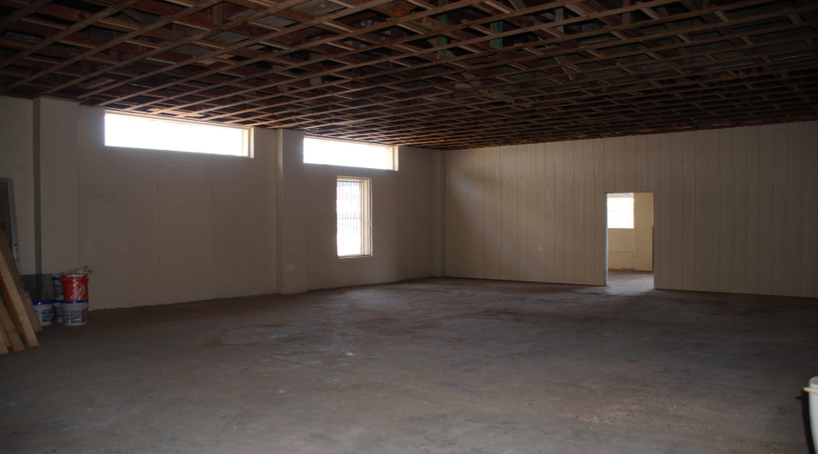 2519 San Bernardo Ave, LAREDO, Texas 78040, 1 Room Rooms,1 BathroomBathrooms,Commercial retail/office,For Rent,2519 San Bernardo Ave,20255559