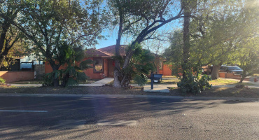 1801 Clark Blvd, LAREDO, Texas 78043-2320, 3 Bedrooms Bedrooms, 5 Rooms Rooms,3 BathroomsBathrooms,Residential,For Sale,1801 Clark Blvd,20255564