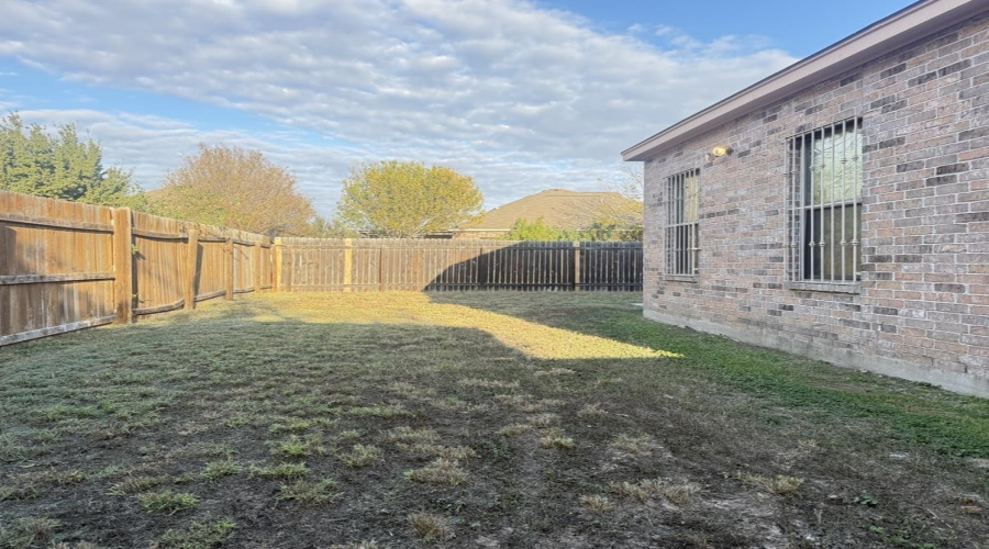 3110 Quintero St, LAREDO, Texas 78045, 3 Bedrooms Bedrooms, 5 Rooms Rooms,2 BathroomsBathrooms,Residential,For Rent,3110 Quintero St,20255565