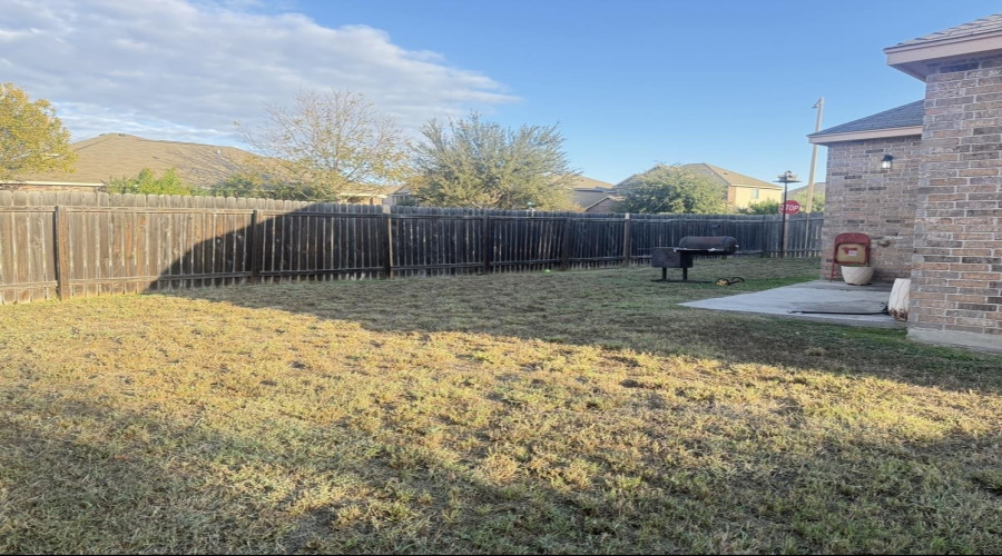 3110 Quintero St, LAREDO, Texas 78045, 3 Bedrooms Bedrooms, 5 Rooms Rooms,2 BathroomsBathrooms,Residential,For Rent,3110 Quintero St,20255565