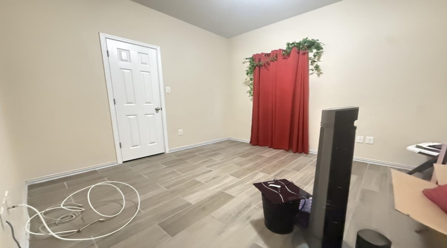 3110 Quintero St, LAREDO, Texas 78045, 3 Bedrooms Bedrooms, 5 Rooms Rooms,2 BathroomsBathrooms,Residential,For Rent,3110 Quintero St,20255565