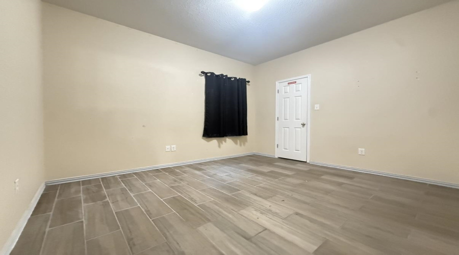 3110 Quintero St, LAREDO, Texas 78045, 3 Bedrooms Bedrooms, 5 Rooms Rooms,2 BathroomsBathrooms,Residential,For Rent,3110 Quintero St,20255565