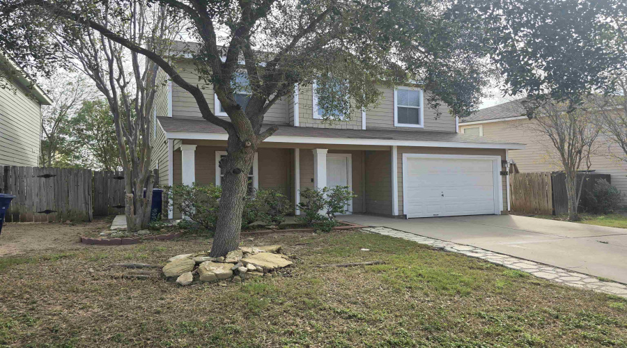 1749 Aransas Pass Dr, Laredo, Texas 78045-8464, 4 Bedrooms Bedrooms, 7 Rooms Rooms,3 BathroomsBathrooms,Residential,For Sale,1749 Aransas Pass Dr,20255568