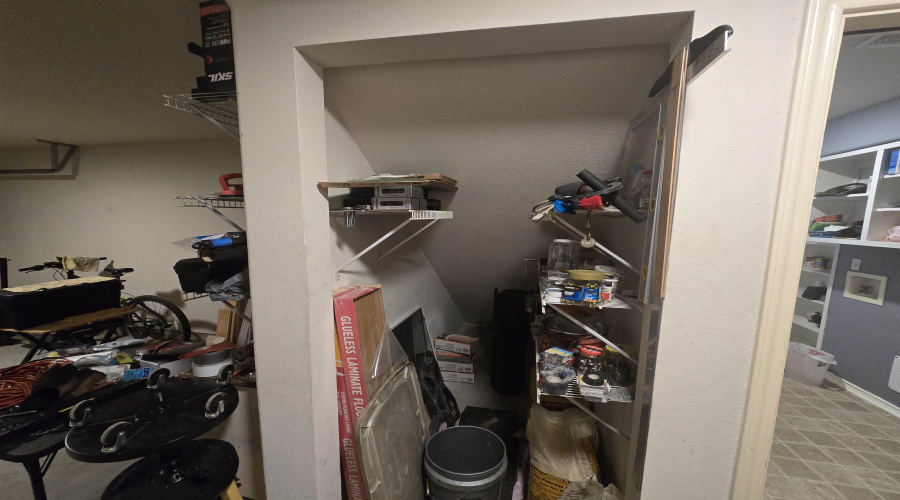 1749 Aransas Pass Dr, Laredo, Texas 78045-8464, 4 Bedrooms Bedrooms, 7 Rooms Rooms,3 BathroomsBathrooms,Residential,For Sale,1749 Aransas Pass Dr,20255568