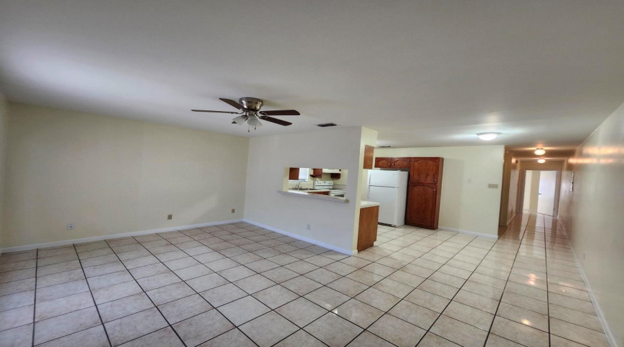 3005 Reynolds St, Laredo, Texas 78043, 2 Bedrooms Bedrooms, 2 Rooms Rooms,1 BathroomBathrooms,Residential,For Rent,3005 Reynolds St,20255570