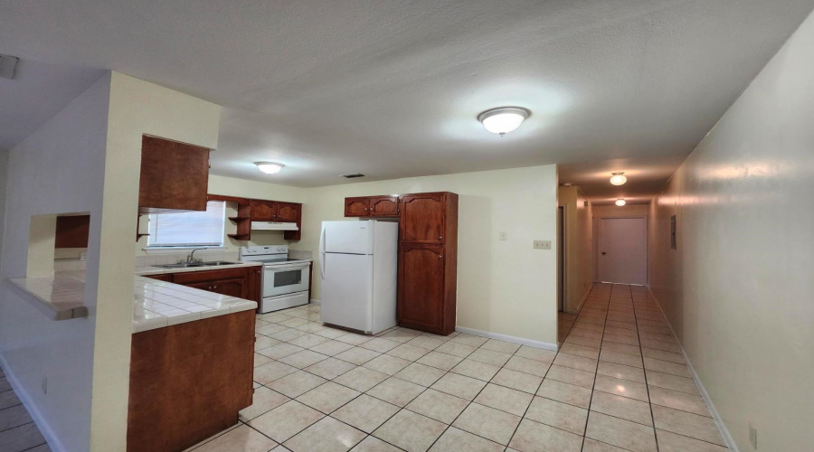 3005 Reynolds St, Laredo, Texas 78043, 2 Bedrooms Bedrooms, 2 Rooms Rooms,1 BathroomBathrooms,Residential,For Rent,3005 Reynolds St,20255570