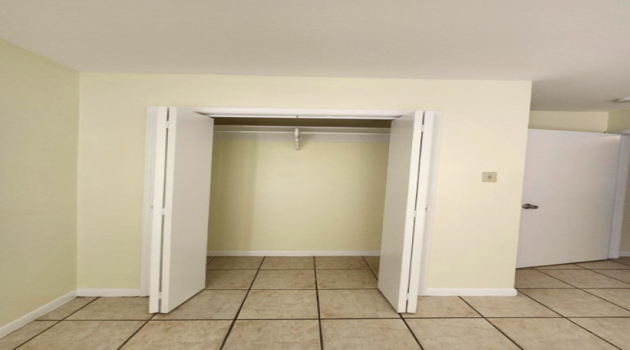 3005 Reynolds St, Laredo, Texas 78043, 2 Bedrooms Bedrooms, 2 Rooms Rooms,1 BathroomBathrooms,Residential,For Rent,3005 Reynolds St,20255570