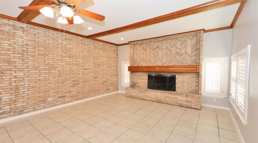 2600 San Jose St, Laredo, Texas 78043, 3 Bedrooms Bedrooms, 5 Rooms Rooms,2 BathroomsBathrooms,Residential,For Rent,2600 San Jose St,20260002