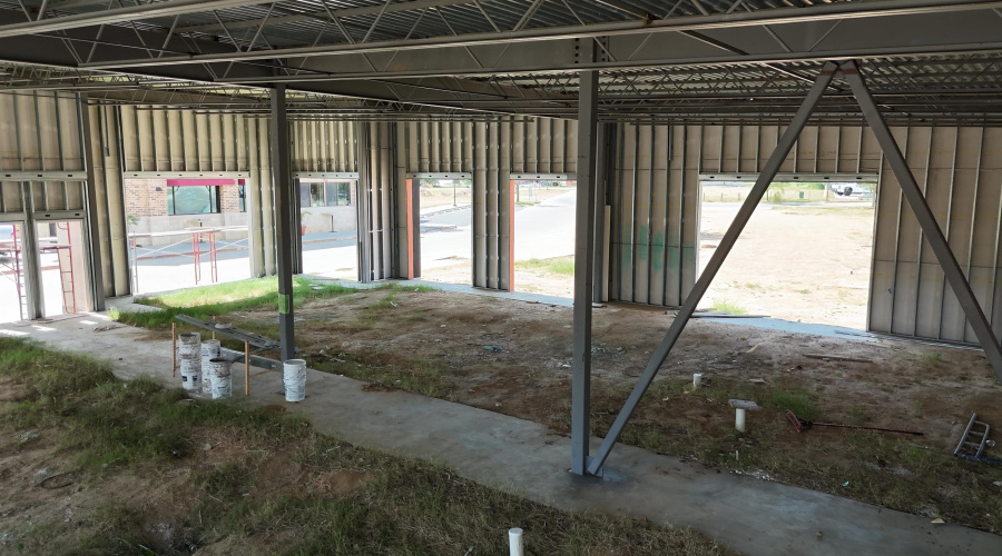 7518 McPherson Rd, Laredo, Texas 78041, 1 Room Rooms,Commercial retail/office,For Rent,7518 McPherson Rd,20252728